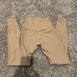 NVGTN Beige Signature 2.0 Leggings